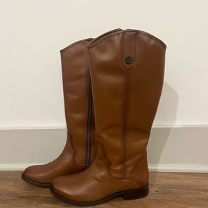 Frye boots brand new